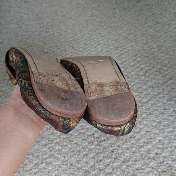 Miu Miu Leather Ballet Flats Gold & Metallic size 8.5 - Picture 8 of 11